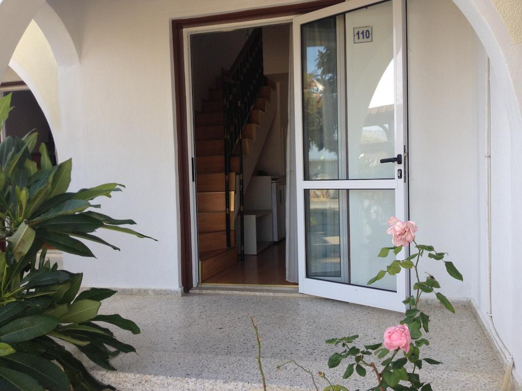 Hotel Club Alda Lapithos  Habitación foto